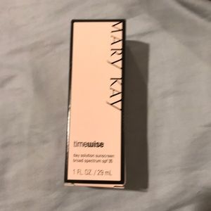 Mary Kay Timewise day solution